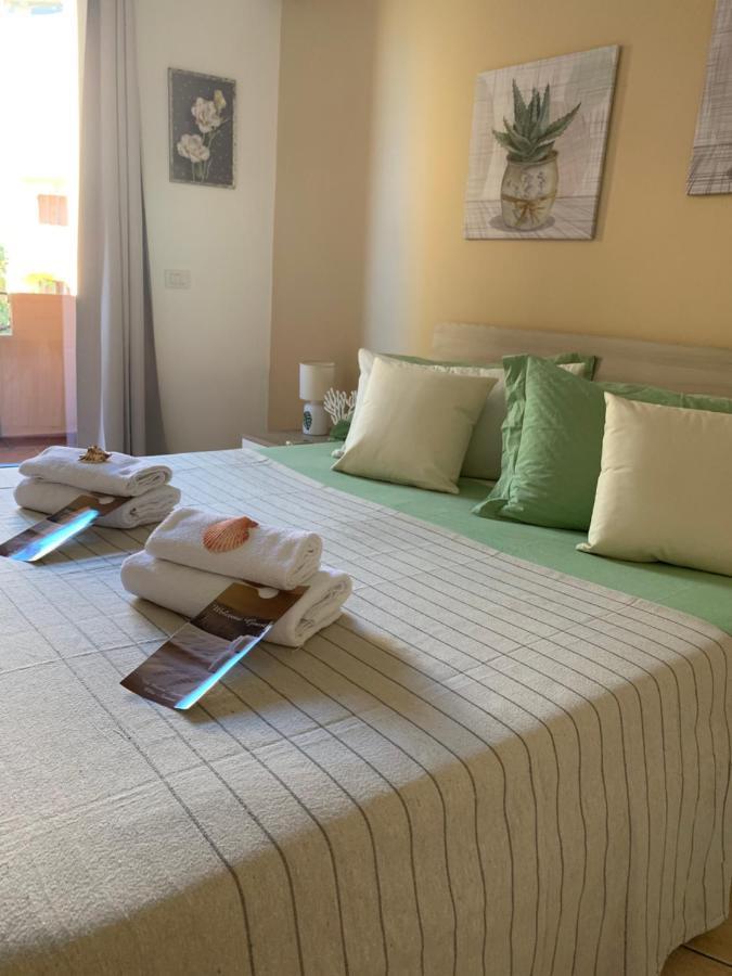 La Marina Apartment With Pool Olbia Exterior foto