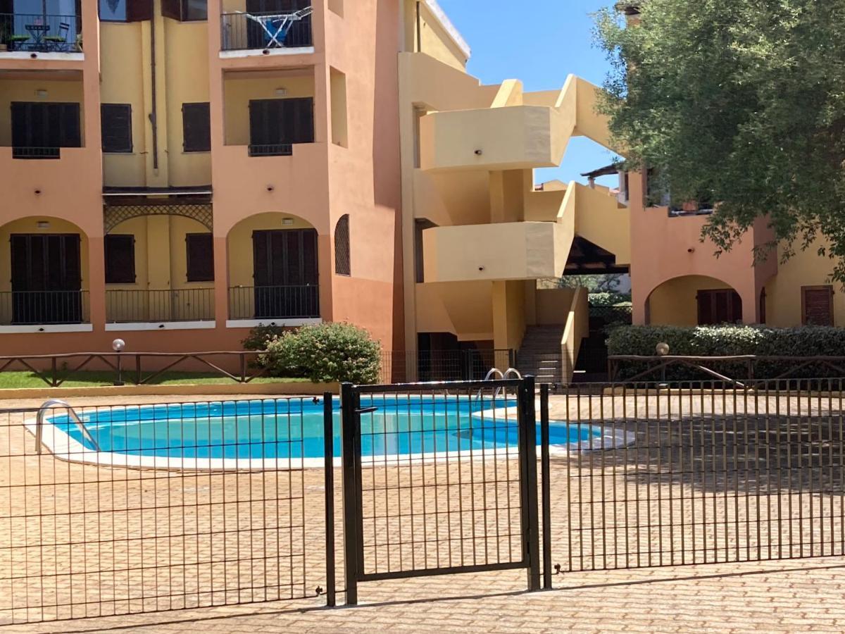 La Marina Apartment With Pool Olbia Exterior foto