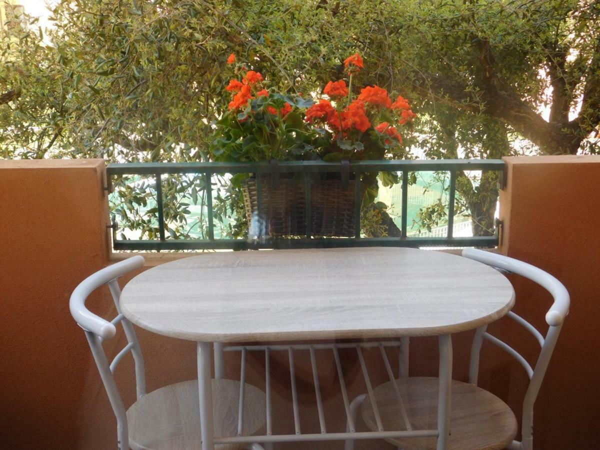 La Marina Apartment With Pool Olbia Exterior foto